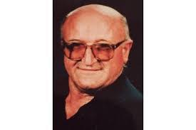 Frank Drury's Instagram, Twitter & Facebook