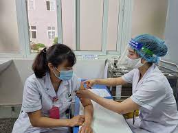 Cơ quan quản lý dược phẩm của vương quốc anh hôm 29/4 cho biết tới nay đã có 41 ca tử vong ở anh do cục máu đông bất thường xảy ra sau khi tiêm vaccine. Sang 7 4 Khong Co Ca Má»›i Gáº§n 54 Nghin NgÆ°á»i Ä'a Tiem Vaccine Bao Nhan Dan