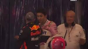 Ferrari had the better start, with lewis hamilton having to wait until azerbaijan to get a win under his belt. Doigt D Honneur Et Bousculade Apres Un Accrochage Au Grand Prix Du Bresil