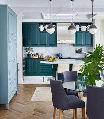 1001 conseils et idees comment adopter la couleur bleu petrole en deco modern kitchen design contemporary kitchen teal kitchen cabinets