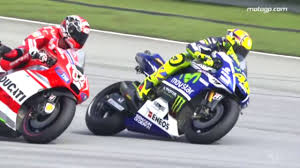 Here you can explore hq valentino rossi transparent illustrations, icons and clipart with filter setting like size, type, color etc. Valentino Rossi The Doctor 46 Motogp Yamaha Team In Action Youtube