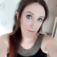 Fiona Bruce breaks down in tears