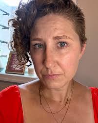 Brooke Noble's Instagram, Twitter & Facebook