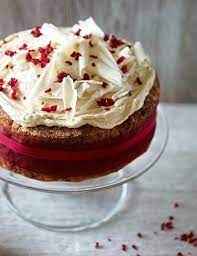 White Chocolate And Cranberry Christmas Cake Recipe Christmas Cake Recipes Chocolate Christmas Cake Cranberry Christmas Cake