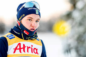Linn svahn (21) var smartest og tok seieren på en fantastisk 10 km fellesstart i tour de ski. Linn Svahn Covid Smittet
