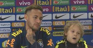 Juli 7, 2017 / von tanja lamertz. Mit Video Papa Neymar Muss Den Vogeltanz Machen Kleinezeitung At