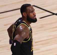 Los angeles lakers spieler schlagzeilen zum thema. Finale In Der Nba Los Angeles Lakers Fehlen Sekunden Zum Titel Welt