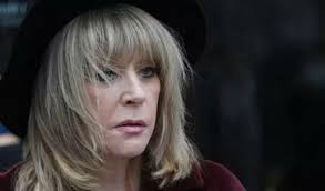 Мать — виктория марковна киркорова (лихачёва) (7 апреля 1937 — 30 апреля 1994), была ведущей концертов, умерла от рака. Na Kakom Kladbishe Kupila Sebe Mesto Alla Pugacheva 17 06 2019 Zvezdy Shou Biznes Uznaj Vsyo