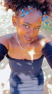 Denilson Manhique adicionou uma foto nova.