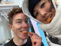 Esther Lee: Pro athlete physical therapist's pancreatic cancer journey