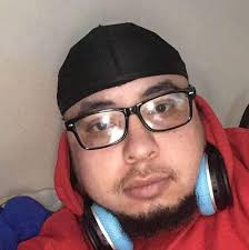 New York in fall 🍂 Tune in April 23 at 6pm CEST