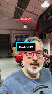 Uno de mis coches favoritos, un coche para guardar por que ya no se van a  hacer un coche asi, Forza Alfa 🇮🇹🏁💪🍀 #rossofiorano  #bestworkshopbarcelona #italiancars #exoticars #savethemanuals