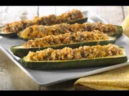 Create your theme with your table setting. Easy Summer Dinner Party Menu Ideas Youtube