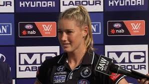 She currently plays for the carlton football club in the afl women's (afwl). Tayla Harris Says Trolls Social Media Comments On Aflw Photo Were Sexual Abuse Abc News