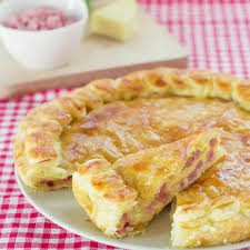 Prosciutto cotto 100 gr • 43 kcal. Pizza Rustica Al Prosciutto E Formaggio Ingredienti 2 Rotoli Di Pasta Sfoglia Pronta Rotonda 250 G Di Prosc Ricette Pasta Sfoglia Ricette Di Cucina
