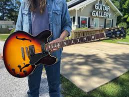 Guitar Gallery