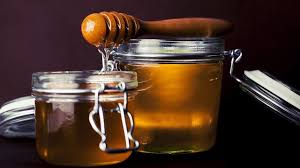 Manuka honig gilt als geheimmittel gegen bakterien, viren und krebs. Manuka Honig Dosierung Und Richtige Einnahme Focus De