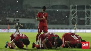 Gol pertma timnas di cetak sang bintang, egy maulana fikri ketika pertandingan baru berjalan 3 menit. Timnas Indonesia U 19 Kalahkan Thailand U 19 3 0