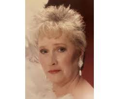 Debra Hatton's Instagram, Twitter & Facebook