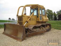 Komatsu D65E-7 Crawler Dozer