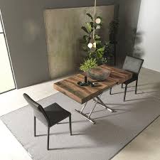 Table relevable, elle se transforme en table basse, bureau ou table repas pouvant accueillir jusqu'à 10 couverts. Table Relevable Design Avec Rallonges Fabrication Italienne Calypso 4 Pieds Com
