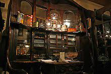 Das haus töller ist ein in der südlichen kölner altstadt gelegenes gasthaus im traditionellen brauhausstil. Haus Toller Wikipedia