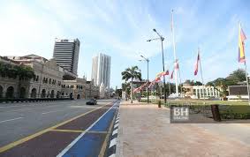 Dewan bandaraya kuala lumpur, abbreviated dbkl) is the city council which administers the city of kuala lumpur in malaysia.this council was established after the city was officially granted city status on 1 february 1972. Covid 19 Dbkl Tutup Pejabat Henti Sesetengah Perkhidmatan
