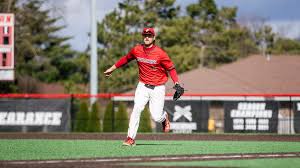 BASEBALL EARNS DOUBLEHEADER SPLIT WITH NO. 18 TAYLOR