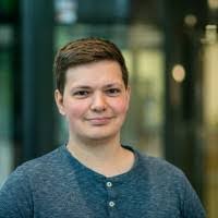 Marilyn Plomann's Instagram, Twitter & Facebook