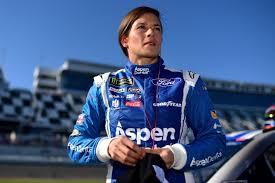 She handily beat danica patrick's future will depend on sponsorship: Zbs9jhoaqufk7m
