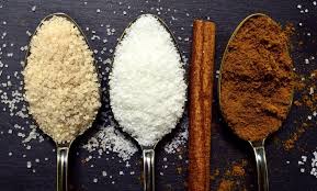 Când gătești, te poți încurca în unitățile de măsură pe care le vei găsi în diverse rețete. Cate Calorii Are O LinguriÈ›Äƒ De ZahÄƒr Alb Sau Brun Exemple Concrete
