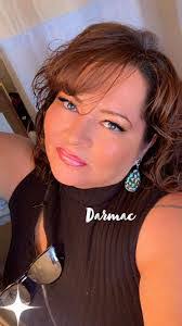 Darla Mclaughlin's Instagram, Twitter & Facebook