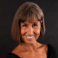 After losing her sister Shelby to suicide, Mackenzie Drazan started the  nonprofit TEAM to create an online space where those whose family members  and friends struggled with mental illness could access tools