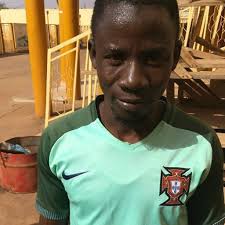 Malária trava Rui Daniel Silva mas o professor de piano promete que  aventura até ao Bangladesh vai continuar