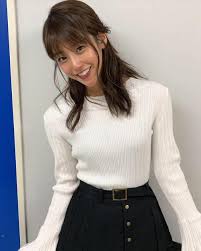 いいね 202件 コメント2件 女子アナ集め beutifulharmony のinstagramアカウント 可愛いの集めてみました 岡副麻希 女子アナ セントフォース centforce ニット cute beuty 可愛い ファッションアイデア カワイイ女の子 女の子 ポーズ