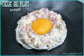 Une recette très simple pour réaliser de beaux oeufs au plat. Oeuf Au Plat Revisite Quelques Grammes De Gourmandise