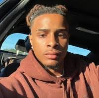 30+ perfis com “Jérômé”