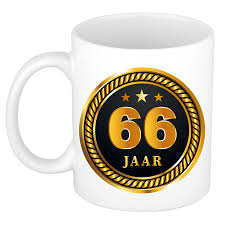 44 kleurplaten verjaardag o a voor mama papa opa en oma voor elegante kleurplaat opa is jarig kleurplaat opa is jarig. 66 Jaar Jubileum Verjaardag Cadeau Beker Met Zwart Gouden Medaille Fun En Feest