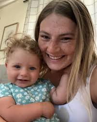 little photo dumb of moving home & being josie's aunt !! 📸📸