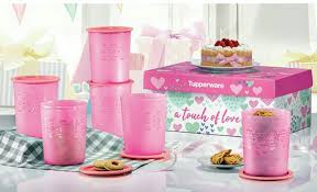 We rounded up 46 gifts that geared toward new mothers, from humorous books to handy tech gadgets. 3 Best Selling Tupperware Holiday Gifts For Mom Tupperware Blog
