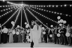La boda de oro de los padres de mª carmen. Canciones Mas Divertidas De Boda Top 20 Anos 80
