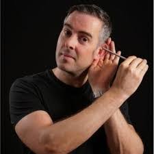 Dan Moors's Instagram, Twitter & Facebook