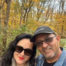 What are some recommendations for a travel agent to plan a trip to Disney  World?