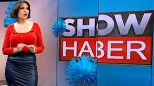 She is the daughter of dinç üner, who was the general manager of cnn türk for a period. Ece Uner Kimdir Kac Yasinda Eden Istifa Etti Sonhaberler