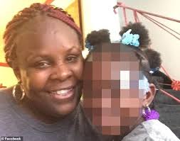 I thought I was going to die there": Woman held captive for ten years in a  "horror basement" in Philadelphia, gave birth to two children (Photo)