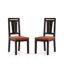 We carry everything from tufted, upholstered dining chairs to simple wooden dining chairs that match almost any table. Dining Chairs Buy Dining Chairs Online At Best Prices In India Urban Ladder