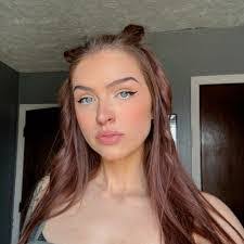 Chris Vosburg's Instagram, Twitter & Facebook