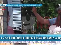 Un cioban a sunat la 112 și a spus că a fost atacat de urs. Mircea Lucescu È™i Sotia Poveste De Iubire Ca N PoveÈ™ti Antena 1
