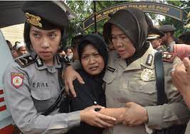Padahal, bukan itu tujuan mendasarnya tapi ada alasan lain. Pekerjaan Apa Saja Yang Membutuhkan Tes Keperawanan Cara Golden