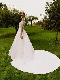 Carolina Herrera Fall 2021 Collection Pandora Carolina Herrera Bridal Elite Bridal Wedding Gowns